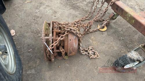 Yale Chain Hoist