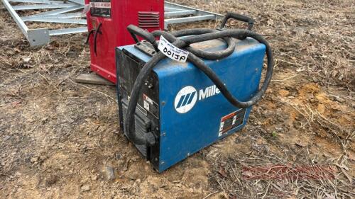 Miller XMT304 Welder