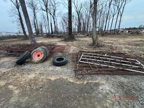 Gate and Panels w/ tractor tires