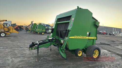 John Deere 557 Hay Bailor