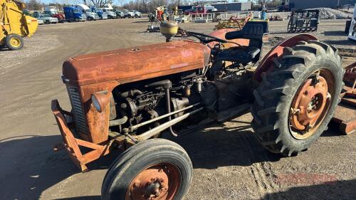 Massey Ferguson 35 Tractor