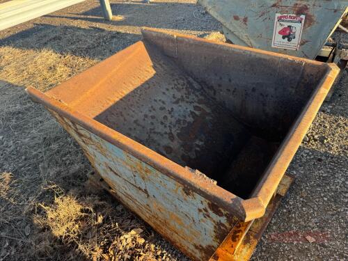 Self Dumping Scrap Hopper