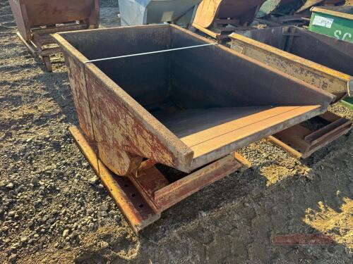 Self Dumping Scrap Hopper